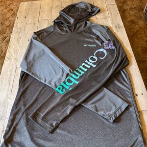 Columbia Fishing 50 SPF hooded sunshirt worn